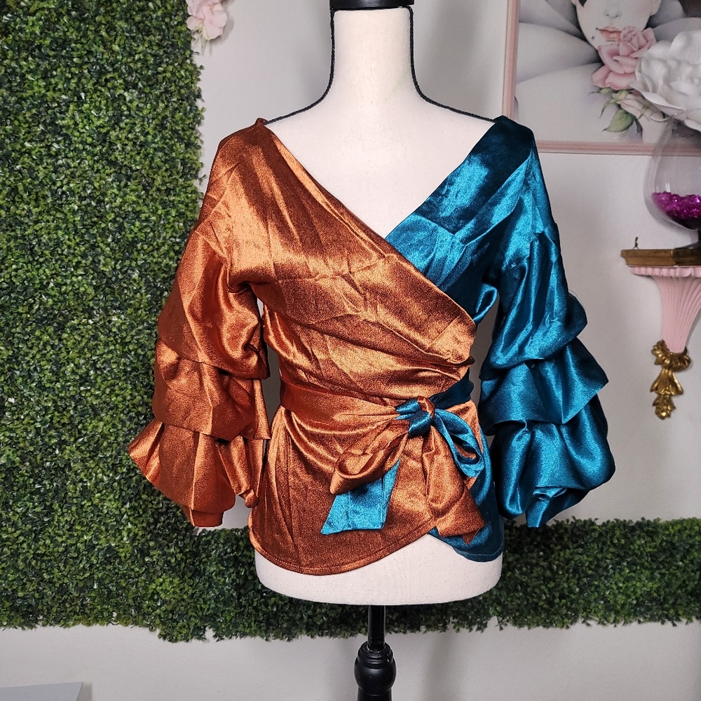 ✨️Two Toned Blouse bronze and teal